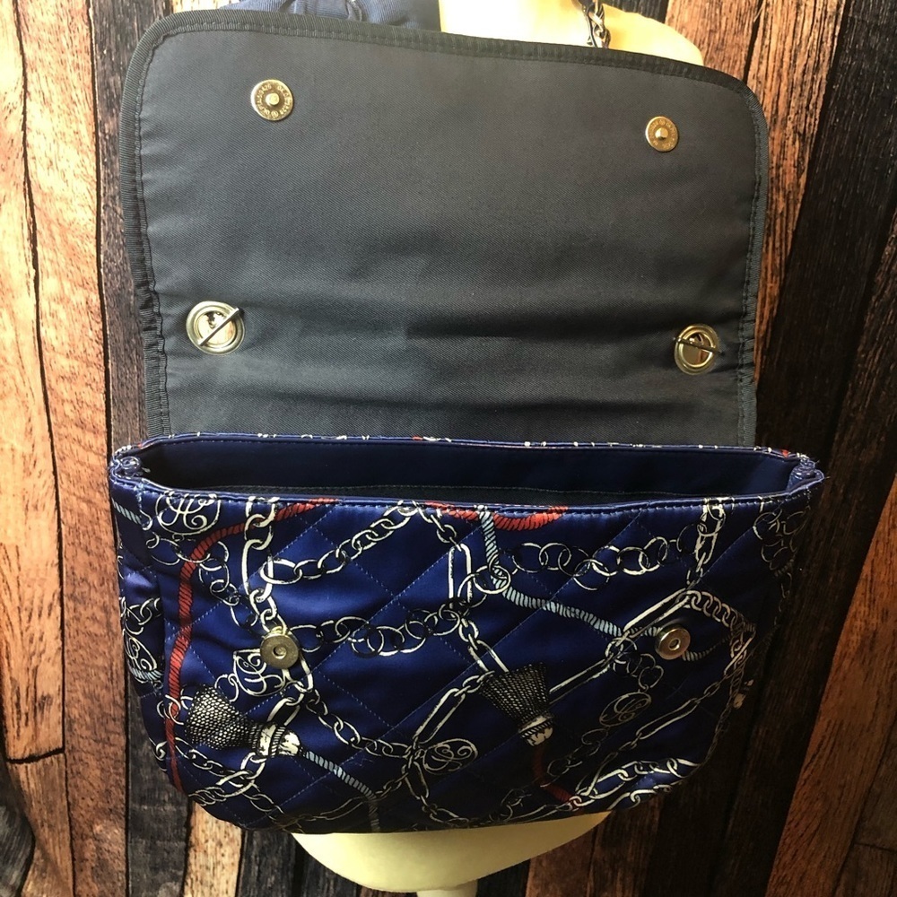 TOMMY HILFIGER Signature Hand Bag Purse - Picture 2 of 5